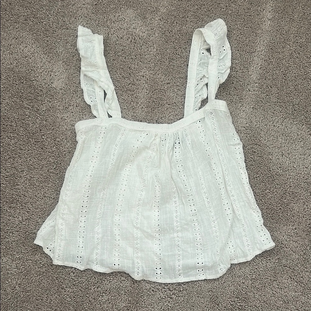 Vici White Ruffled Sleeveless Tank Top